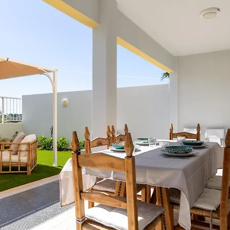 Ginett's House Quartello Куарту-Сант'Элена