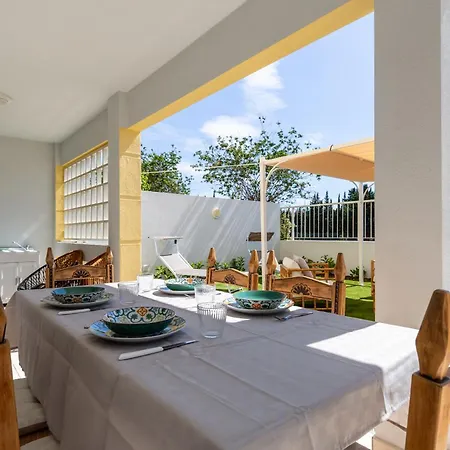 Апартаменты Ginett's House Quartello *