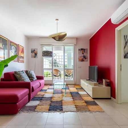 Ginett's House Quartello Apartment